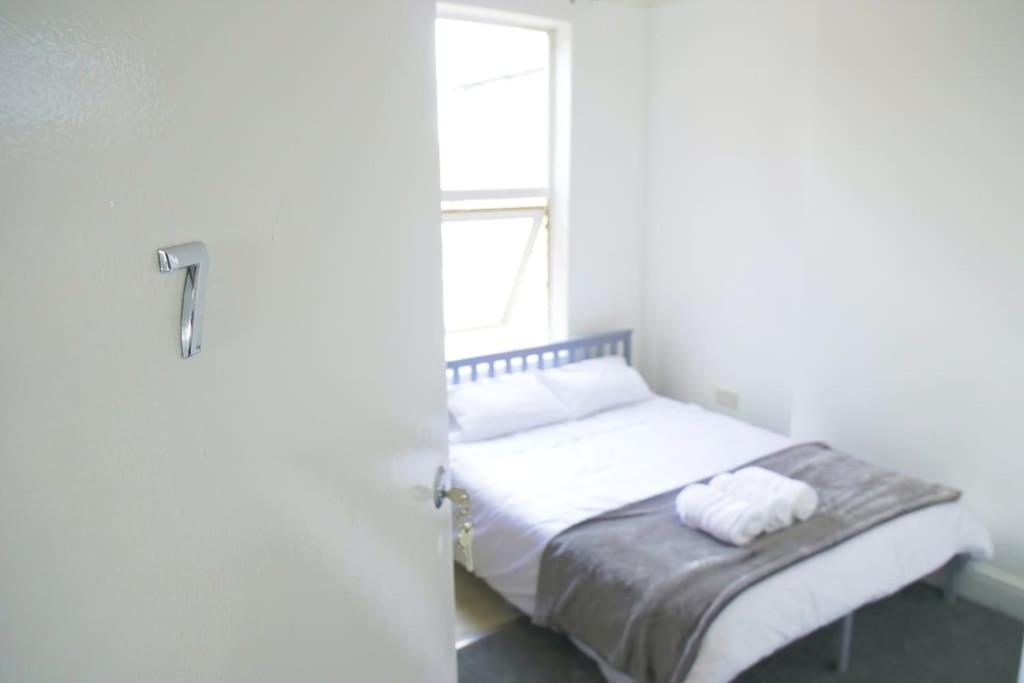 Discover Your Cozy Haven A Perfect Studio Getaway Leamington Spa Exterior photo